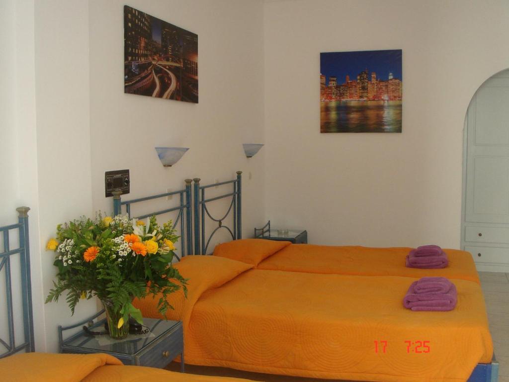 Blue Sky Hotel Fira  Bagian luar foto